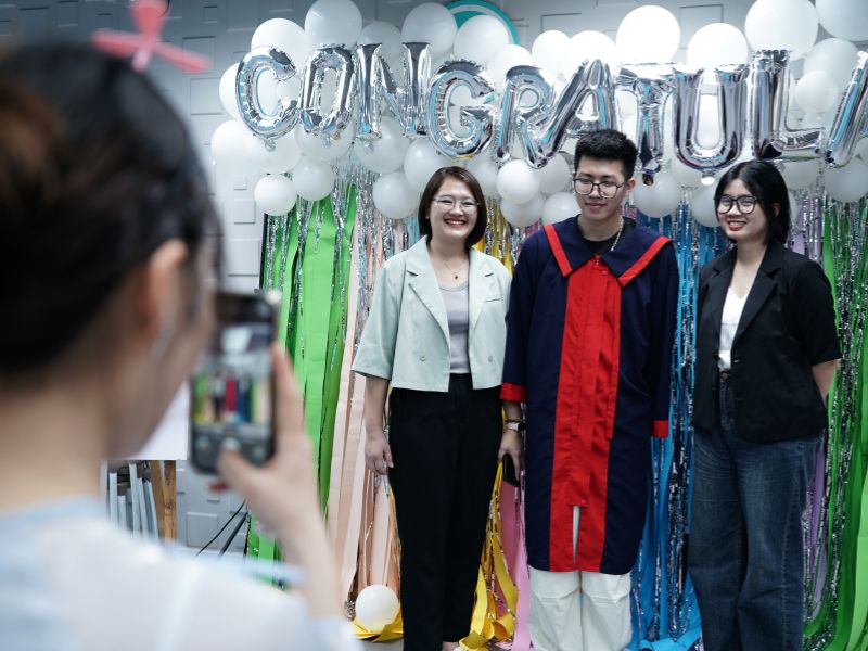 Cần có người thầy định hướng đúng đắn để rút ngắn thời gian học